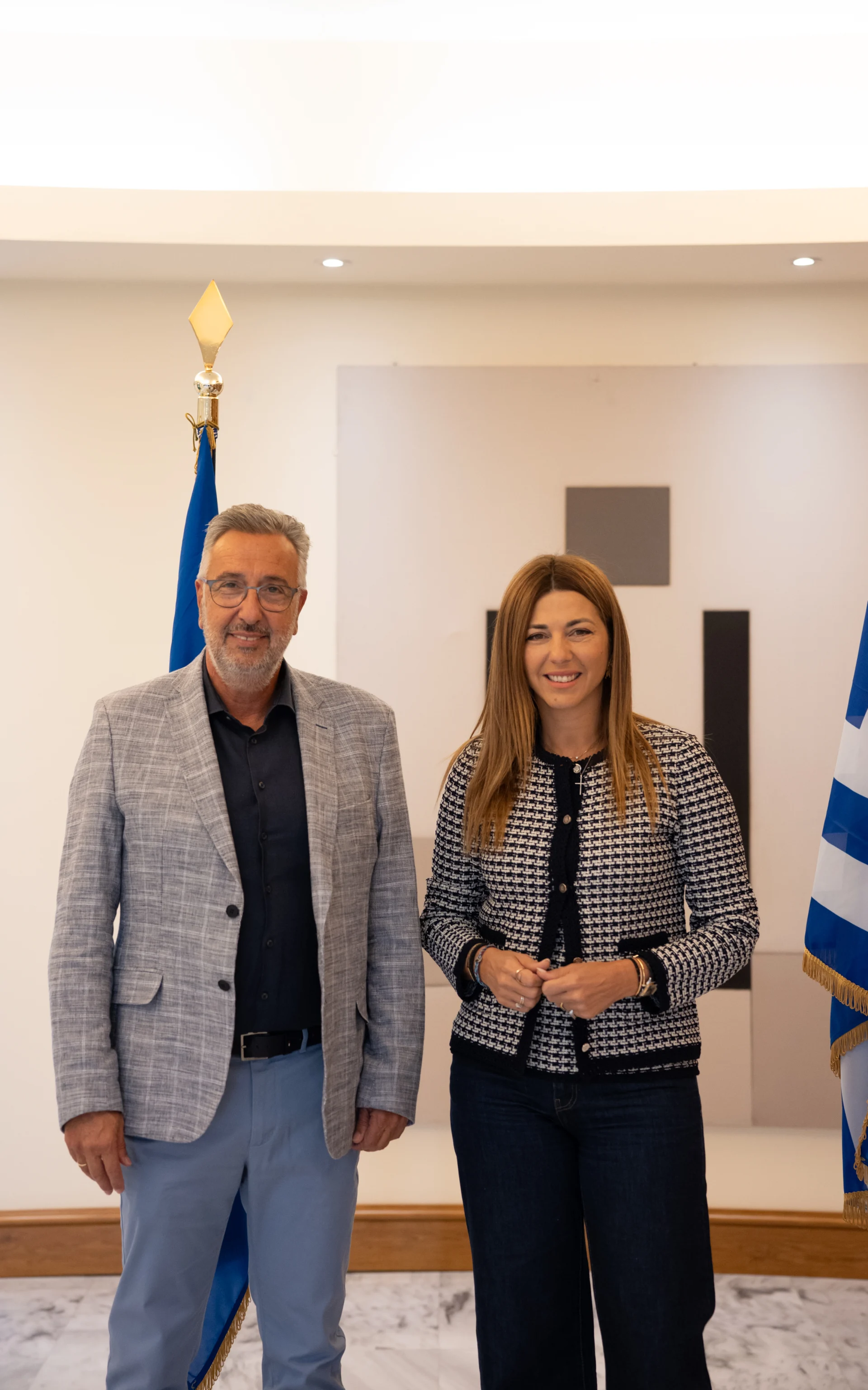 Συνάντηση του Δημάρχου Αγίου Δημητρίου Στέλιου Μαμαλάκη με την Υπουργό Παιδείας Σοφία Ζαχαράκη