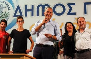 Βραβεύτηκαν οι επιτυχόντες μαθητές της Γλυφάδας