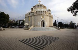 Γλυφάδα: Άλλαξε όψη η πλατεία του Αγίου Κωνσταντίνου