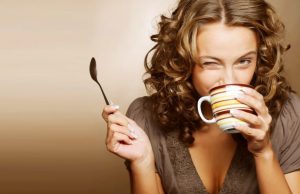 Ψυχοπαθής όποιος πίνει τον καφέ του σκέτο!!!