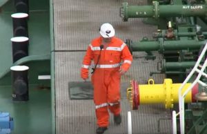 Λουκέτο σε ιδιωτικό γραφείο στη Βάρη που υπόσχονταν εργασία σε ναυτικούς