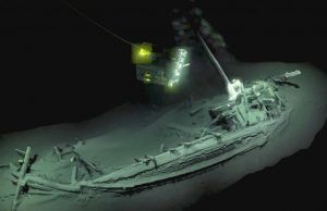 Βρέθηκε άθικτο «το πλοίο του Οδυσσέα» στο βυθό της Μαύρης Θάλασσας (pics & vid)