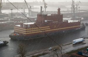 Ετοιμο να σαλπάρει το «πλωτό Τσερνομπίλ» -Ο πρώτος πλωτός πυρηνικός σταθμός της Ρωσίας