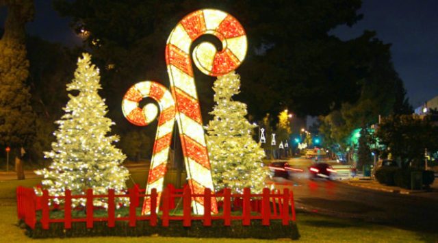 christmas-street-660x366