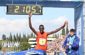 36ος Μαραθώνιος Αθήνας: Ο Κενυάτης Μπρίμιν Μισόι ο μεγάλος νικητής της κλασικής διαδρομής