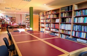 Χριστουγεννιάτικες εκδηλώσεις στη Δημοτική Βιβλιοθήκη Γλυφάδας