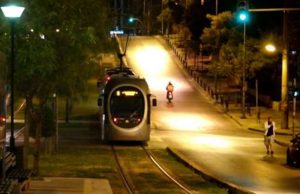 Τραμ παρέσυρε 65χρονο στη Νέα Σμύρνη