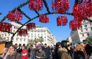 Καιρός: Χριστούγεννα με λιακάδα και ανοιξιάτικες θερμοκρασίες