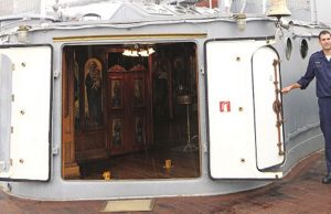 Το εκκλησάκι του Αγίου Νικολάου που προστάτευσε το θωρηκτό «Αβέρωφ»