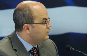 Παραιτήθηκε ο γενικός γραμματέας του Δήμου Γλυφάδας, Μάριος Τσάκας