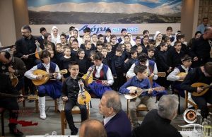 Ο ετήσιος χορός των Κρητών της Γλυφάδας