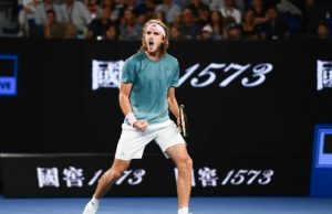 Μυθικός Τσιτσιπάς προκρίθηκε στους “4” του Australian Open