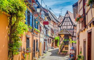 Μικρές παραμυθένιες πόλεις στην Ευρώπη