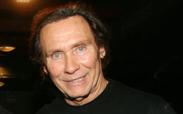 9403_KAPONIS_GEORGITSIS_15122009_2014_10_7_17_1_25_b