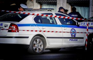 Συλλήψεις δραπέτη φυλακών και φυγόποινου που κατηγορούνται για ένοπλες ληστείες στην Αττική