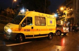 Σοκ στη Βουλιαγμένη: 15χρονος έπεσε από τον 3ο όροφο του σπιτιού του