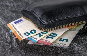 ΕΦΚΑ: Νωρίτερα η καταβολή συντάξεων, λόγω του Πάσχα