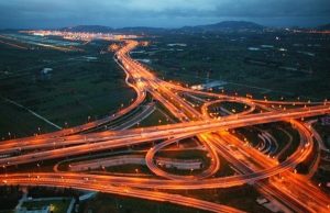 Το «μεγάλο παζάρι» για την Αττική Οδό: Τα σενάρια για τις επεκτάσεις