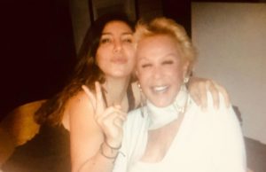 Συγκινεί η Μαρία Ελένη Λυκουρέζου! Σήμερα θα γιόρταζε η Ζωή Λάσκαρη…