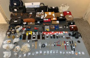 Νότια προάστια: Χειροπέδες σε ληστές που είχαν «ρημάξει» ποδοσφαιριστές του Ολυμπιακού!