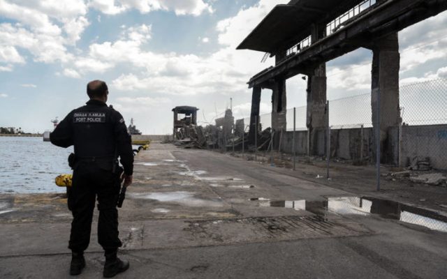 4857991-00-735x459 (1)