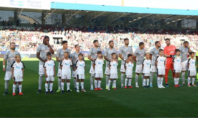 831f6e8bc3cbd52edf0034aa3de9e744_226697