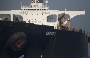 Τι συμβαίνει με το ιρανικό τάνκερ και γιατί η Ελλάδα κινδυνεύει λόγω της σύγκρουσης ΗΠΑ και Ιράν