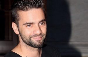 Στο νοσοκομείο για διπλή επέμβαση ο Θοδωρής Μαραντίνης – Τι συμβαίνει στον τραγουδιστή