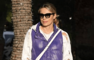 Μαριέττα Χρουσαλά: Για ψώνια και βόλτα στη Γλυφάδα με τον σύζυγο και την πεθερά της (photos)