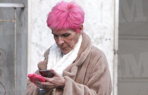 Ανδρέας Μικρούτσικος | Στο πλευρό του η Σοφία Βόσσου