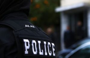 Θύμα ληστείας έπεσε γνωστός τραγουδιστής στην Γλυφάδα