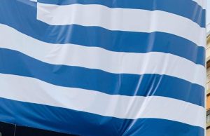 Η Γλυφάδα γίορτασε την 25η Μαρτίου … Απο το σπίτι