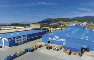 Παπουτσάνης: Ξεκινά παραγωγή απολυμαντικών προϊόντων, με άδεια του ΕΟΦ