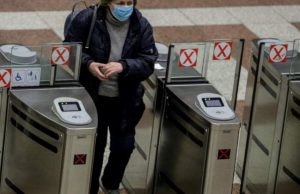 Υποχρεωτική η μάσκα σε ΜΜΜ – Όλες οι αλλαγές στη συχνότητα των δρομολογίων