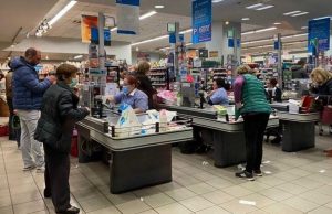 Ανοιχτά τα σούπερ μάρκετ την Κυριακή λόγω Πάσχα