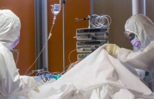 Κορονοϊός: Προσοχή! Νέο ανησυχητικό σύμπτωμα του ιού – Αν το παρουσιάσετε καλέστε αμέσως γιατρό