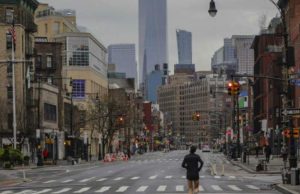 Εφιάλτης χωρίς τέλος στις ΗΠΑ με τον κορονοϊό: Ξεπέρασαν την Κίνα σε νεκρούς