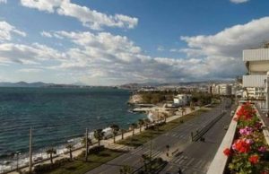 Η εικόνα-ντροπή στο Παλαιό Φάληρο που δεν χωνεύεται