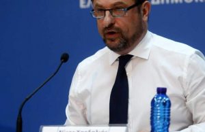 Χαρδαλιάς: “Τα μέτρα δεν θα λήξουν στις 27 Απριλίου…”