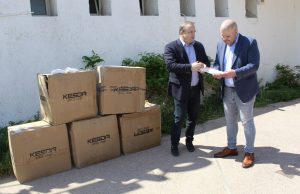 Δωρεά Μασκών απο τα 3Β στις δομές τις πόλης.