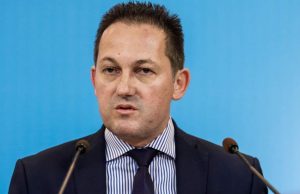 Ποιοι εργαζόμενοι «μπαίνουν» στο επίδομα των 800 ευρώ – Πότε, πώς και σε ποιους θα δοθούν τα 534 ευρώ