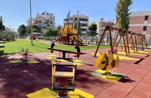 Άλλη μια μικρή παραμυθούπολη λειτουργεί στη Γλυφάδα !