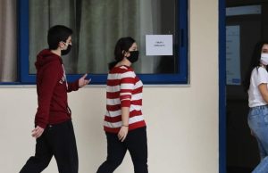 Κορονοϊός: Σκέψεις να ανοίξουν αργότερα τα σχολεία – Η ημερομηνία που συζητείται!