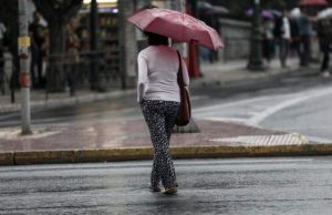 Κακοκαιρία “Ιανός”: Σε ποιες περιοχές θα παραμείνουν κλειστά τα σχολεία αύριο;