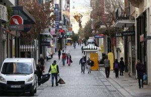 Κορονοϊός: Στο τραπέζι το σενάριο για σκληρό lockdown – Τρομάζουν τα επιδημιολογικά δεδομένα