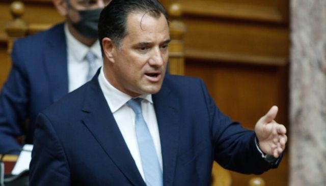 ADONIS-GEORGIADIS-1-910x521