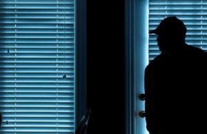 “Αλωνίζουν” οι διαρρήκτες στη Γλυφάδα…