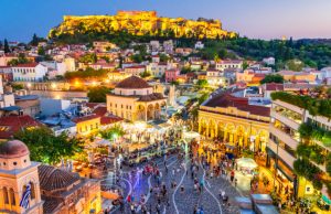 Γεμίζει ξενοδοχεία το κέντρο της Αθήνας – Η «μάχη» με τα Airbnb