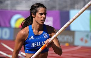 «Τι είμαι για να την μαζεύω, μπόγιας;», λέει η Κατερίνα Στεφανίδη για τη μητέρα της