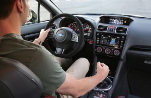 Τα 10 λάθη που «σκοτώνουν» το αυτοκίνητό μας -Τι πρέπει να αποφύγεις, τι να τσεκάρεις